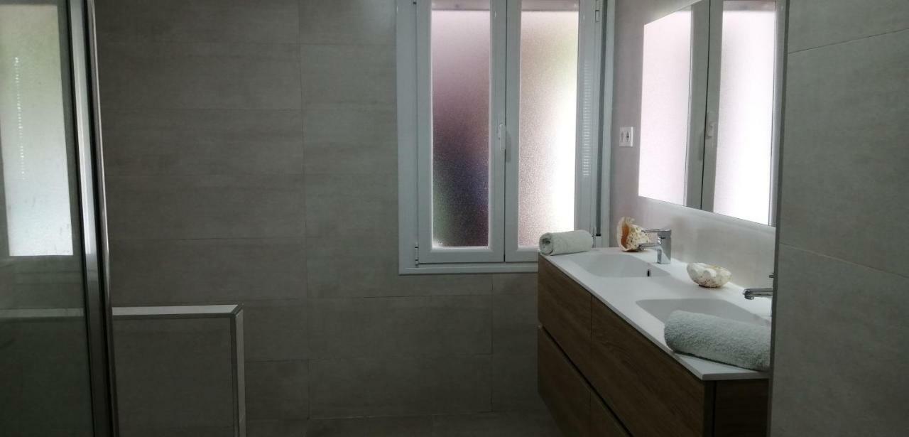 Villa Sobre El Mar Alboran La Herradura  Eksteriør billede