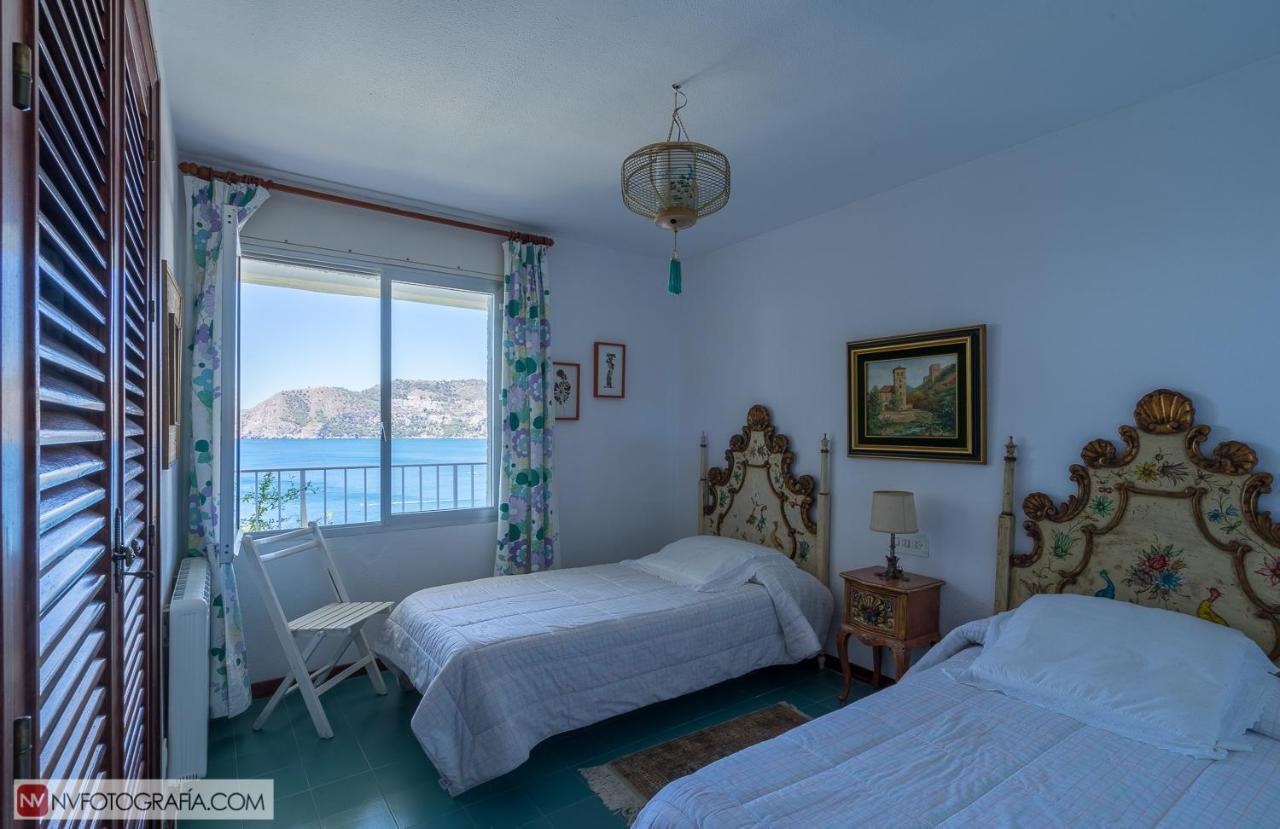 Villa Sobre El Mar Alboran La Herradura  Eksteriør billede